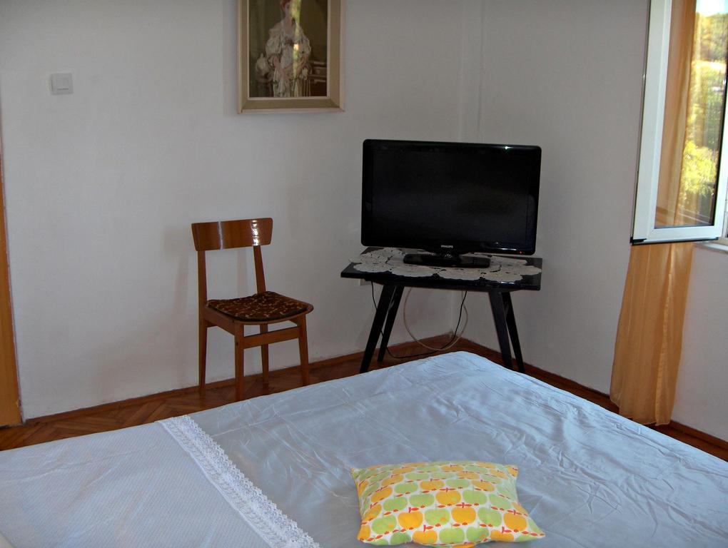 Guest House Roza Vrboska Rom bilde