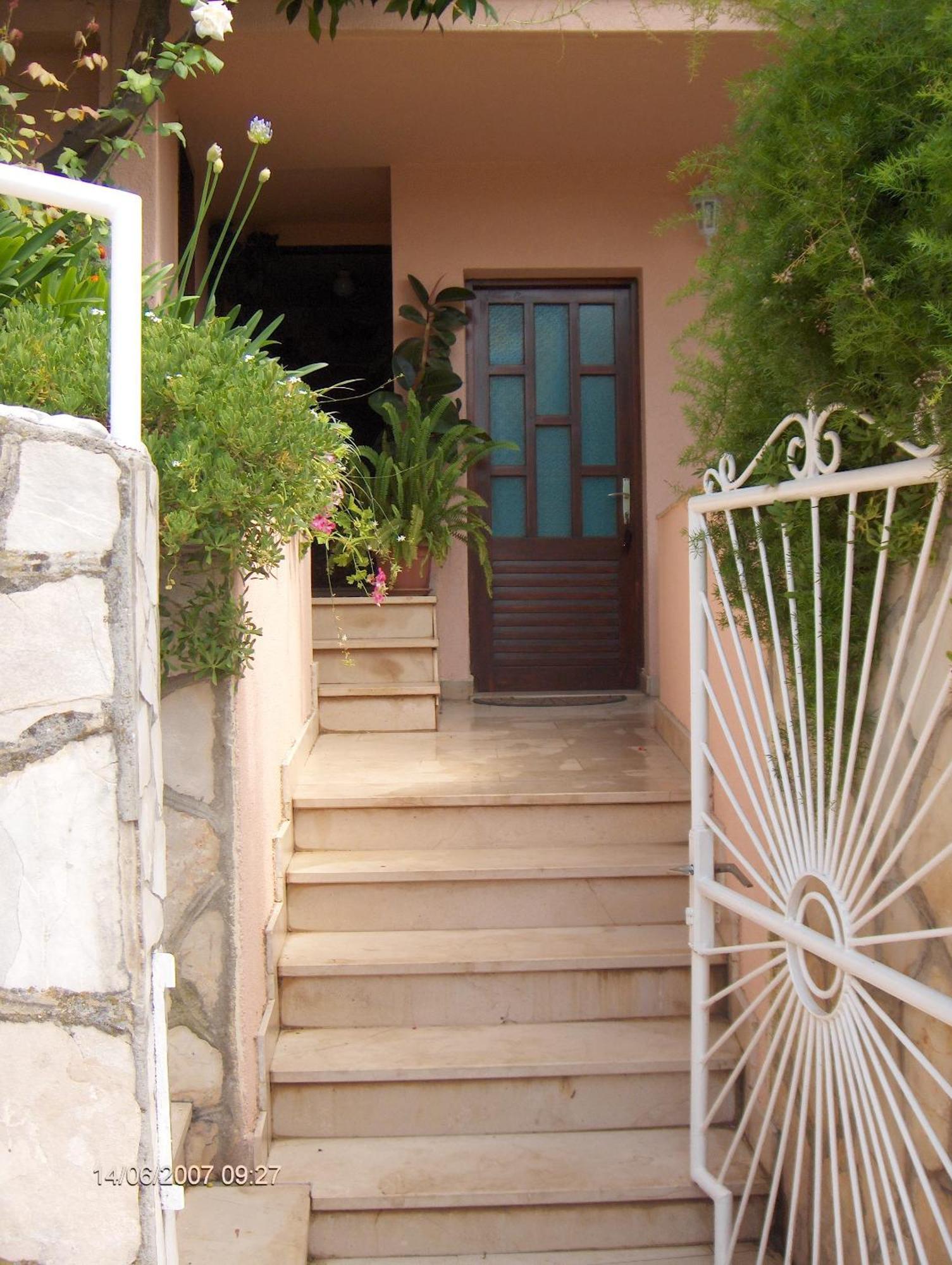 Guest House Roza Vrboska Rom bilde