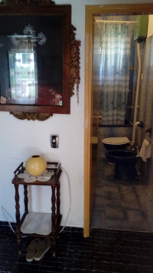 Guest House Roza Vrboska Eksteriør bilde